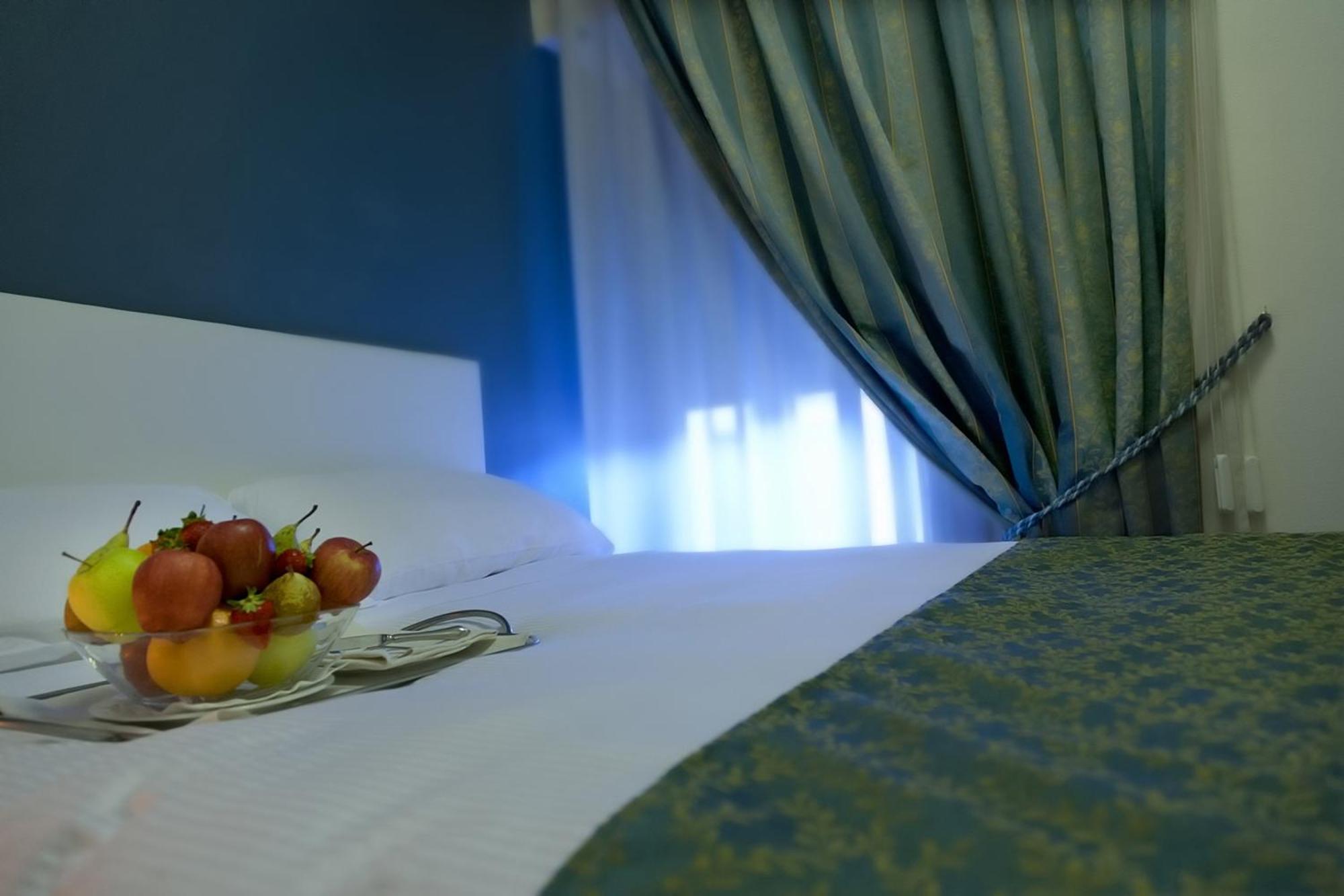 Grande Albergo Potenza Kamer foto